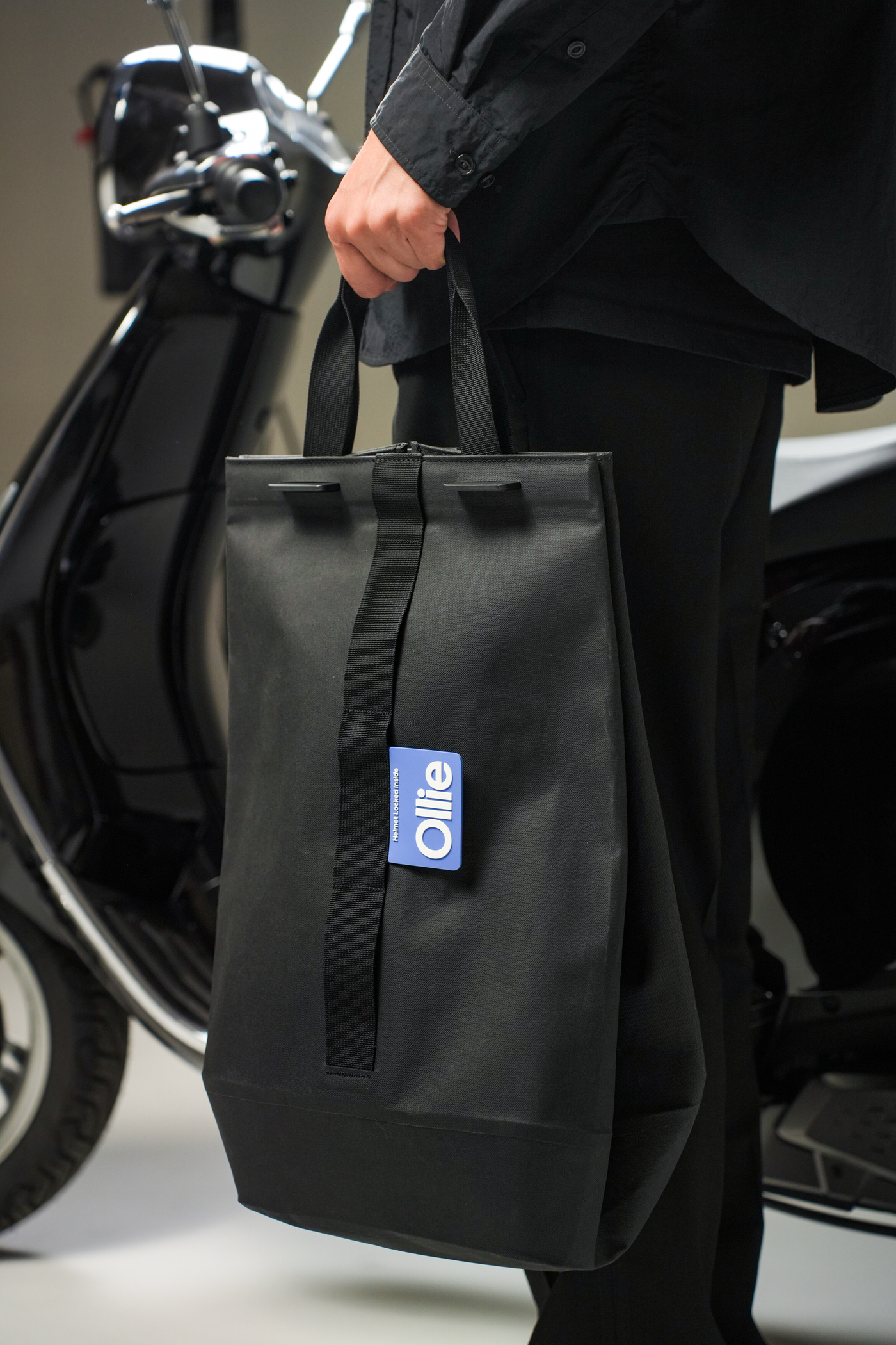 Ollie Helmet Bag Ollie Helmet Bag